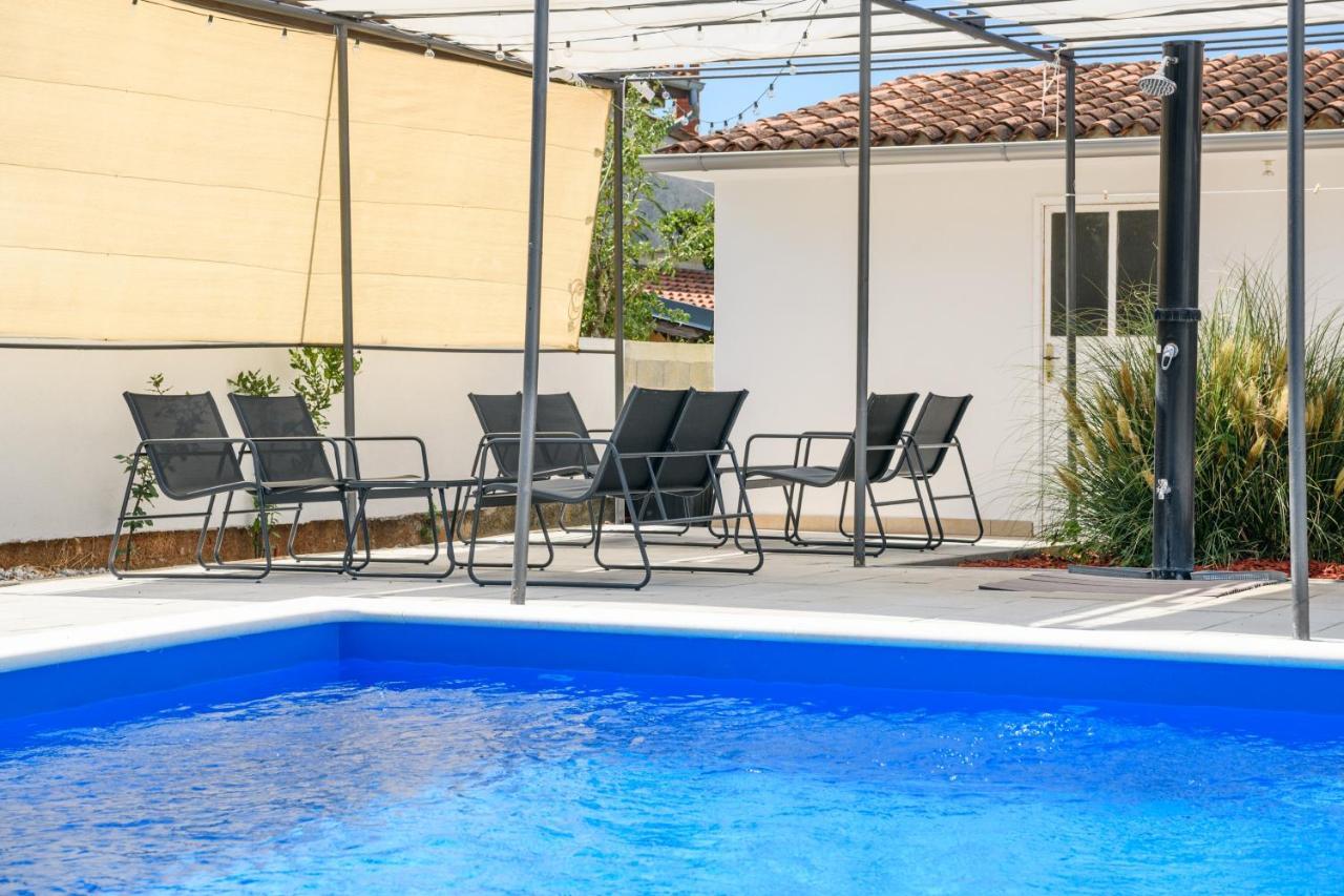 Summer House Nina Apartment Pavicini Exterior foto