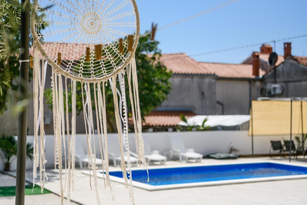 Summer House Nina Apartment Pavicini Exterior foto