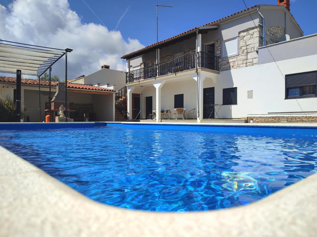 Summer House Nina Pavicini Exterior foto